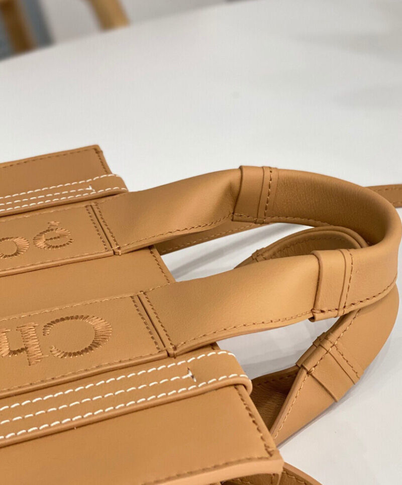 Chloe Small Woody Tote Bag